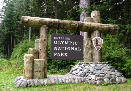 Welcome to Olympic National Park by Ken Lund is licensed under CC BY-SA 2.0